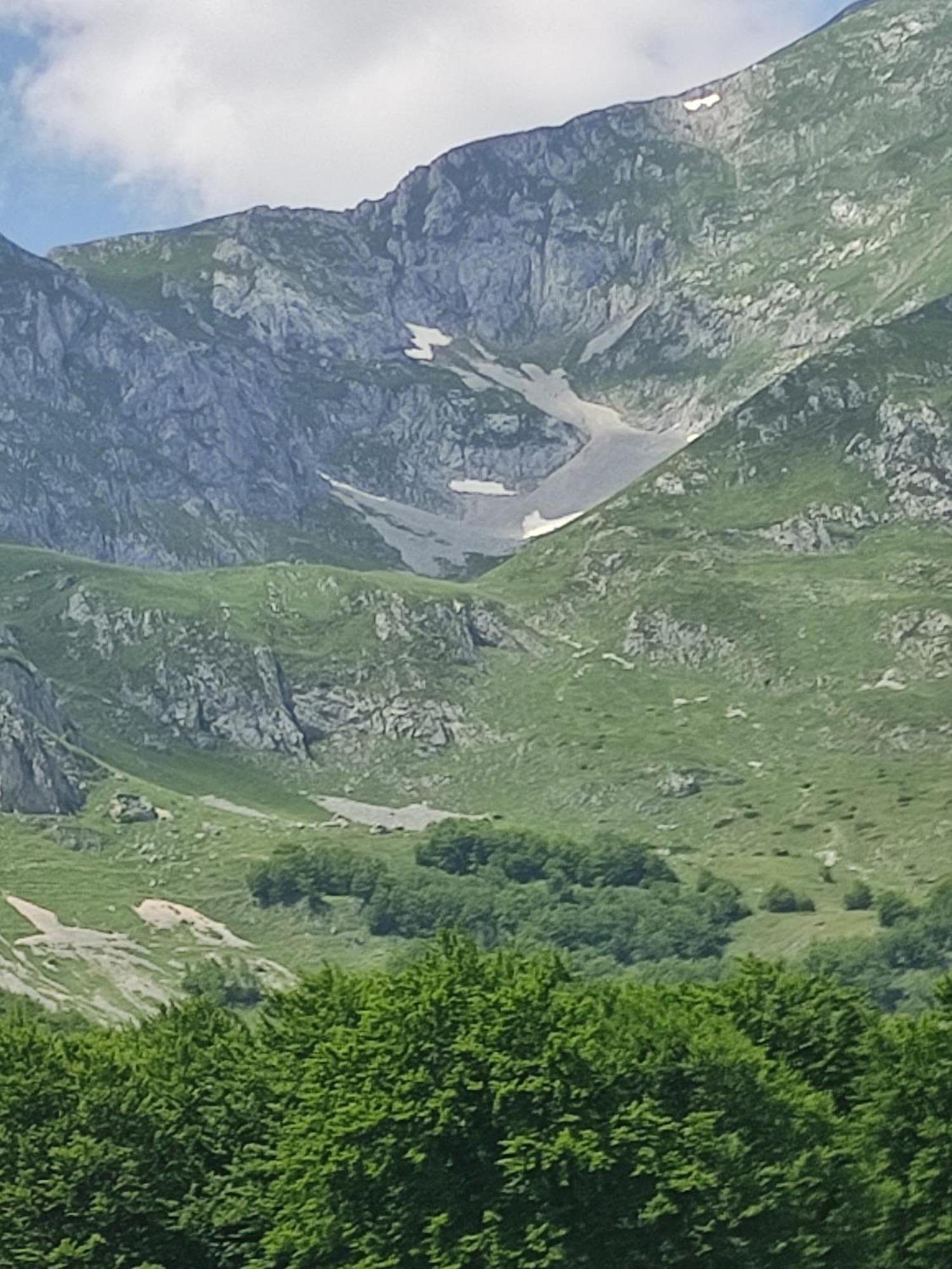 Villa Durmitorska Koliba Sa Kupatilom à Žabljak Extérieur photo